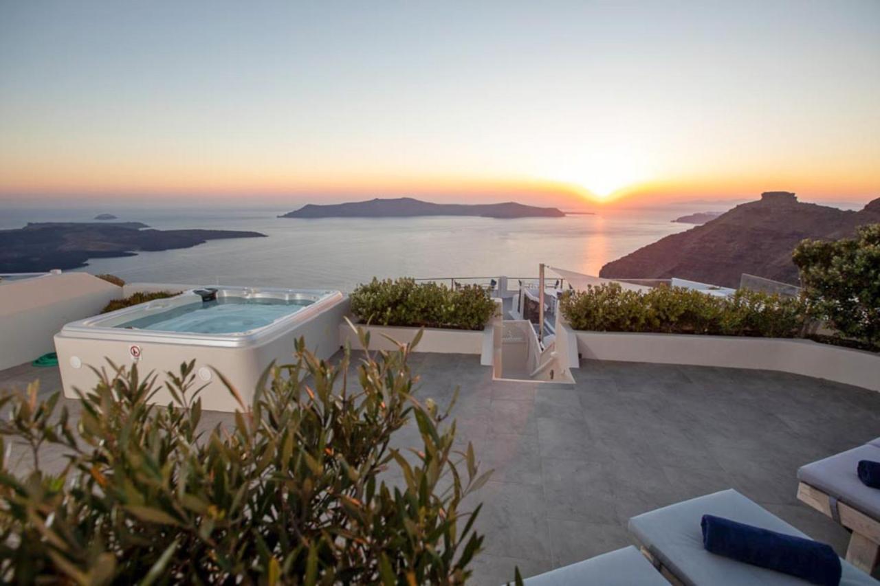 Sunset View Villa Santorini - With Outdoor Jacuzzi Firostefani Exteriör bild
