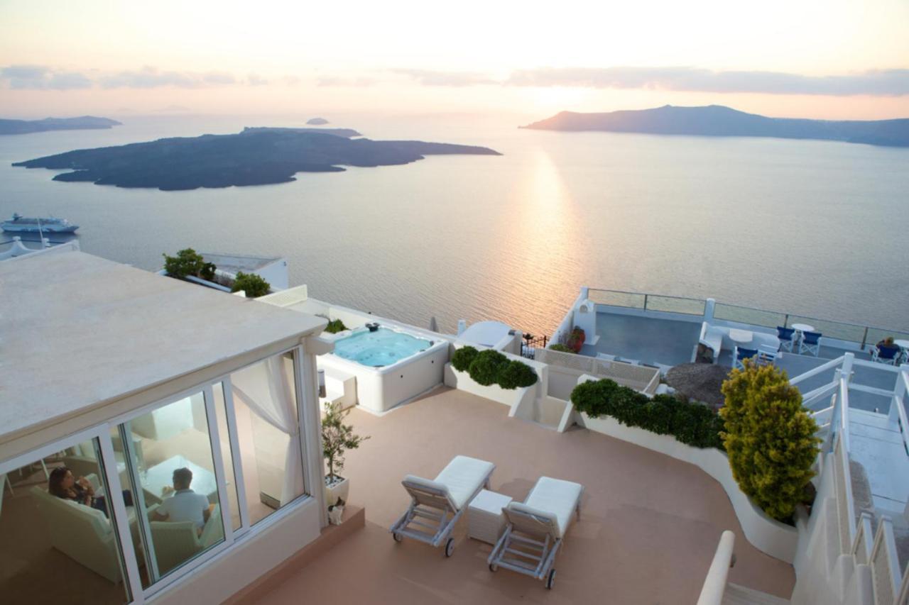 Sunset View Villa Santorini - With Outdoor Jacuzzi Firostefani Exteriör bild